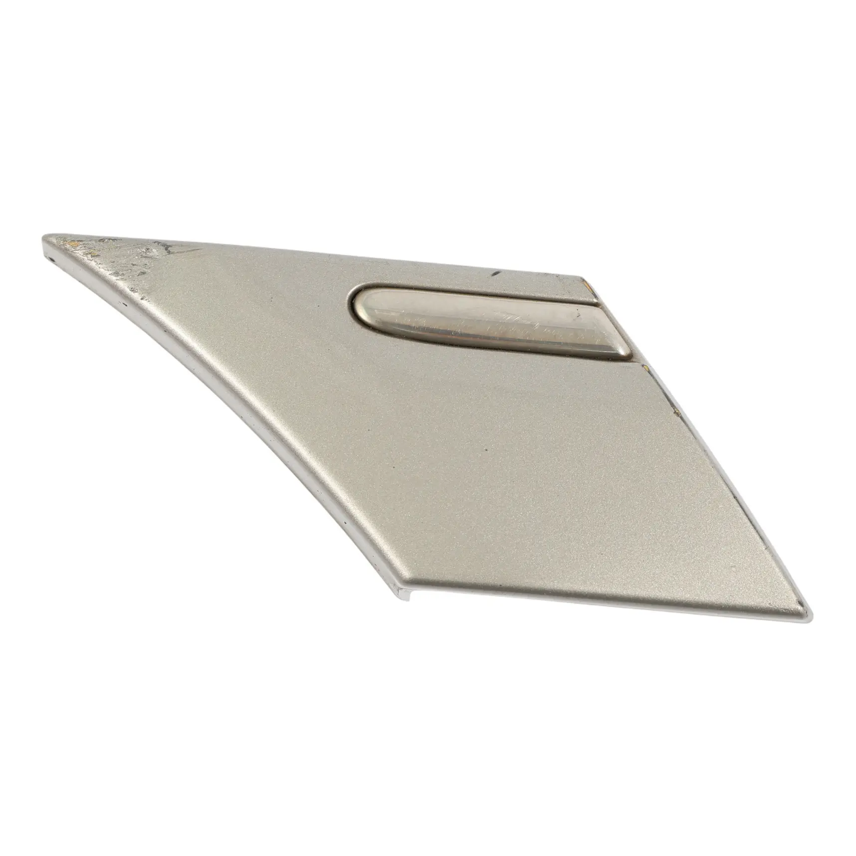 Mercedes C203 Moulure Aile Arrière Droite Couleur Argent Métallisé Cubanite 723