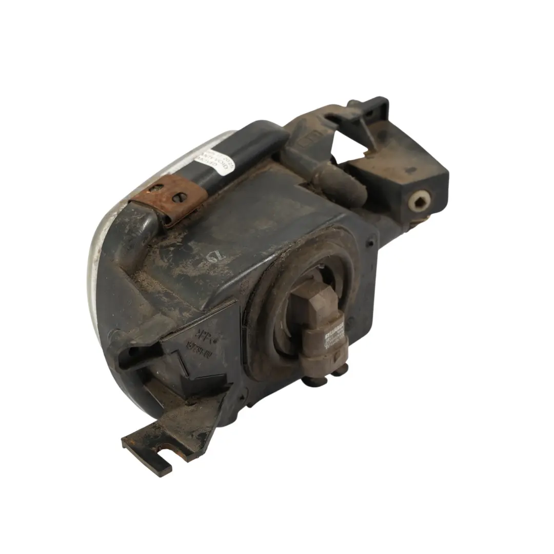 Luz Antiniebla TYC Parachoques Delantero Izquierdo para Mercedes W203 con número de pieza A2038201756 Mercedes W203 Luz Antiniebla TYC Parachoques Delantero Izquierdo - SKU A2038201756-1 - Número de pieza A2038201756