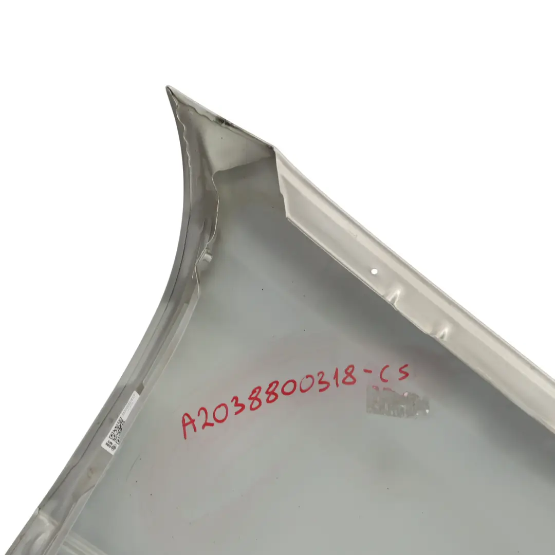 Panel Lateral Delantero Izquierdo Guardabarros Cubanite Silver 723 para Mercedes W203 con número de pieza A2038800318 Mercedes W203 Panel Lateral Delantero Izquierdo Guardabarros Cubanite Silver 723 - SKU A2038800318-CS - Número de pieza A2038800318
