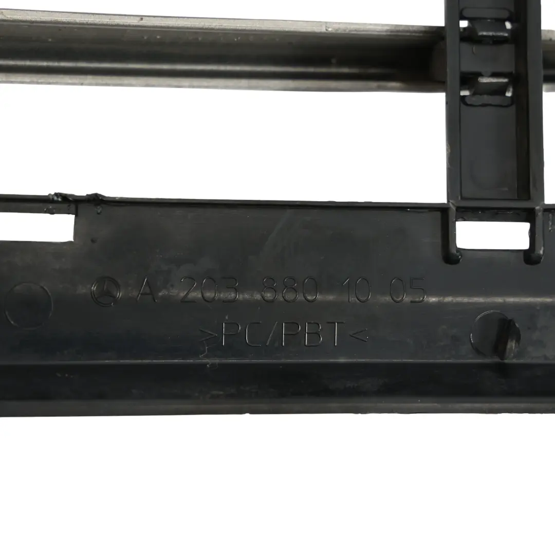 Mercedes W203 Front Stoßstange Mittlere Kühler Grill Blende Kubanit Silber-723 - SKU A2038801005-CS - Teilenummer A2038801005