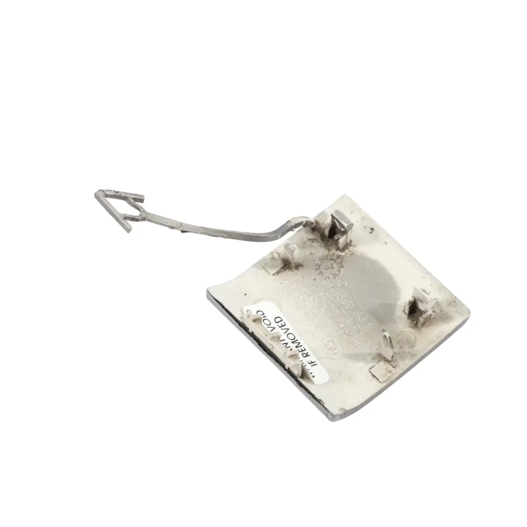 Cache Pare Chocs Avant Avec Remorquage Couleur Argent Cubanite 723 pour Mercedes W203 à propos du numéro de pièce A2038850026 Mercedes W203 Cache Pare Chocs Avant Avec Remorquage Couleur Argent Cubanite 723 - SKU A2038850026-CS - Numéro de pièce A2038850026