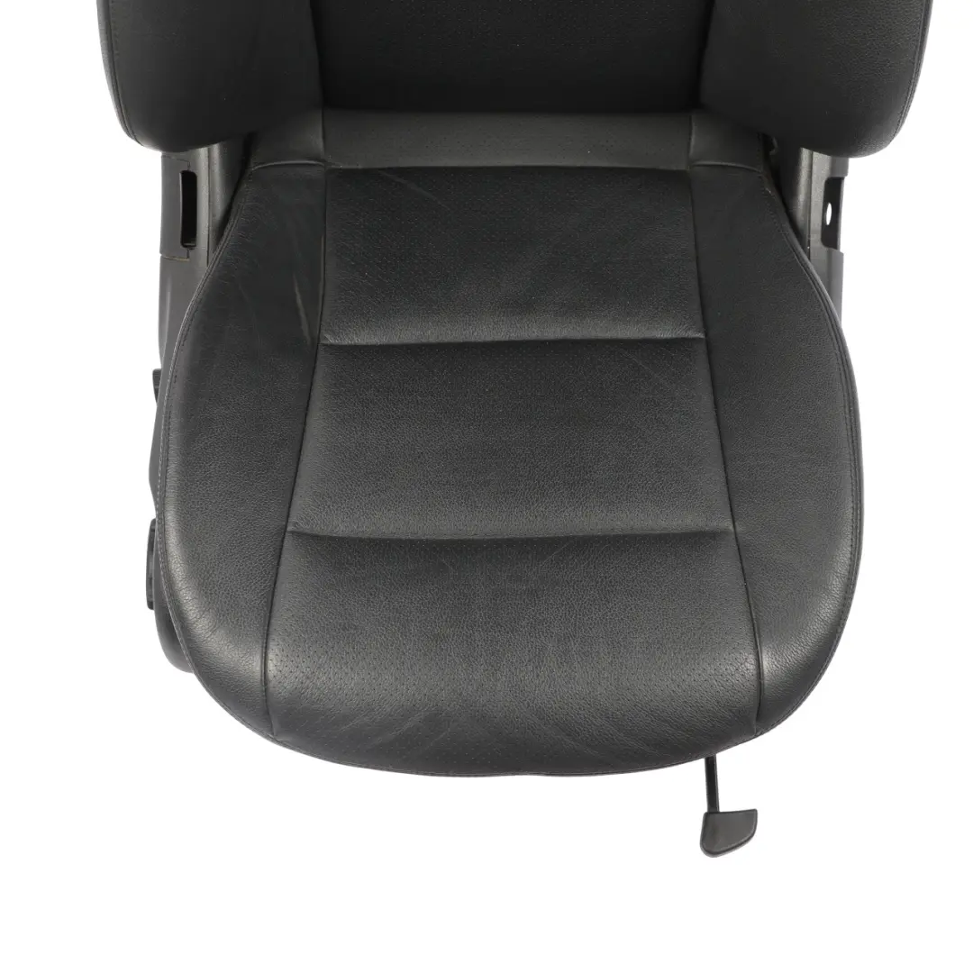 Mercedes W203 AMG Line Siège Avant Sport Électrique Cuir Droit - SKU A2039105847-2 - Numéro de pièce A2039105847