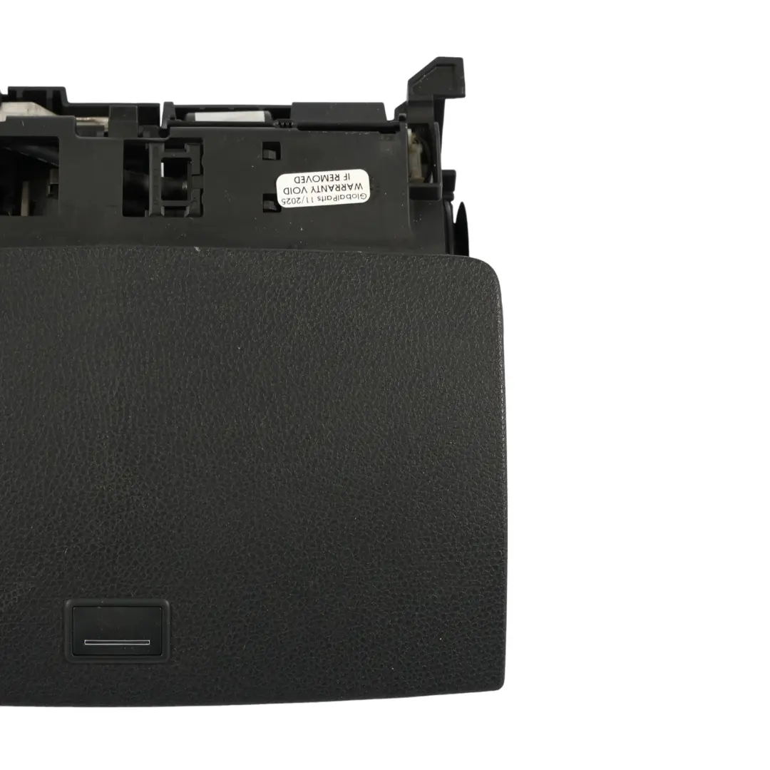 Wyświetlacz Nawigacji Monitor Ekran Radio do Mercedes W204 o numerze A2048204697 Mercedes W204 Wyświetlacz Nawigacji Monitor Ekran Radio - SKU A2048204697-2 - Numer Części A2048204697