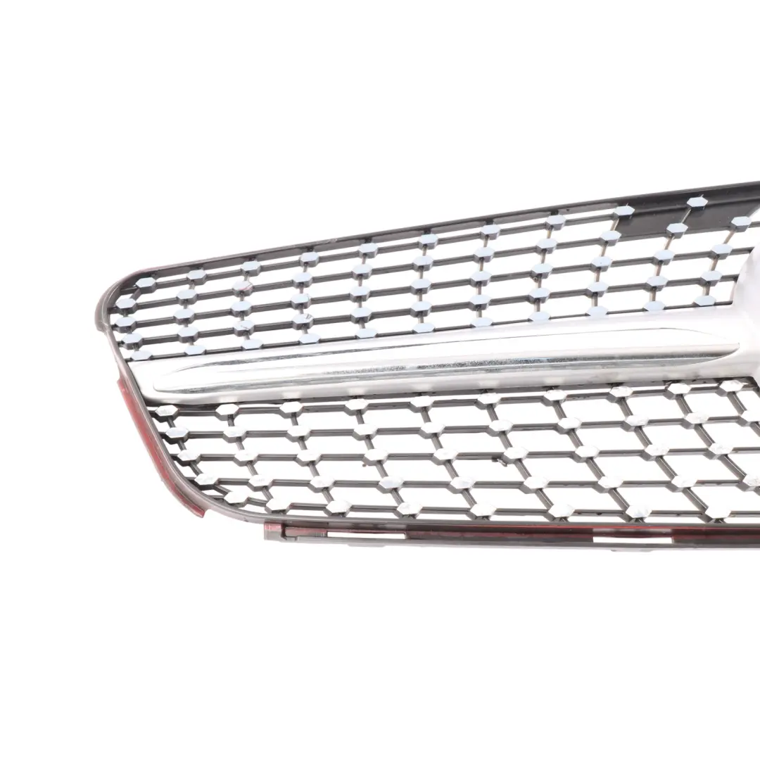 Mercedes W204 Calandre Capot Panneau Garniture De Radiateur Avant Chromé Argenté - SKU A2048800023-4 - Numéro de pièce A2048800023