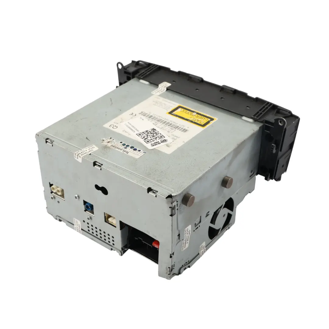 Radiospieler Audio 20 Navi CD Spieler Steuergerät für Mercedes W204 mit Teilenummer A2049069701 Mercedes W204 Radiospieler Audio 20 Navi CD Spieler Steuergerät - SKU A2049069701-1 - Teilenummer A2049069701