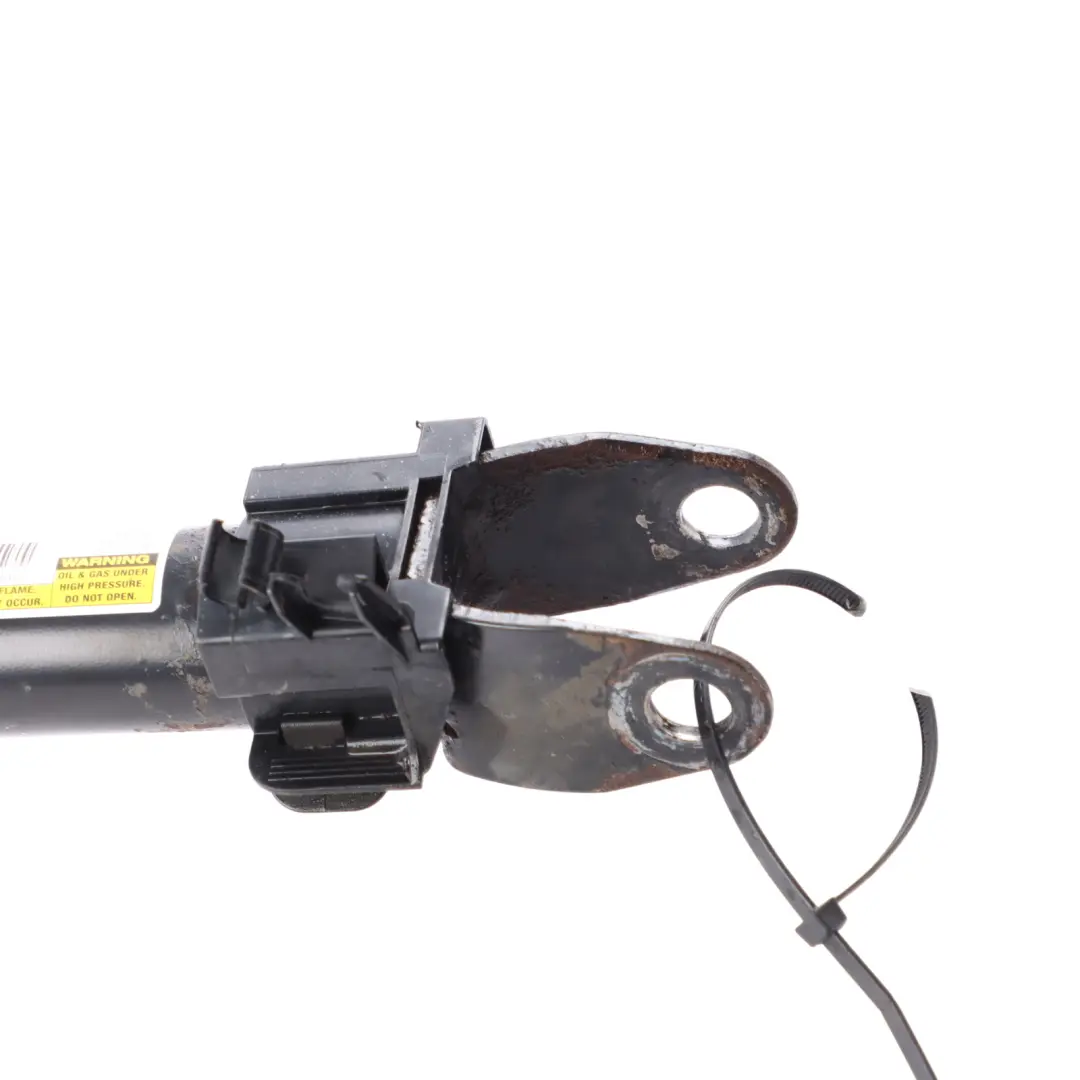 Mercedes S205 Amortisseur De Suspension Avant Droit - SKU A2053200513 - Numéro de pièce A2053200513