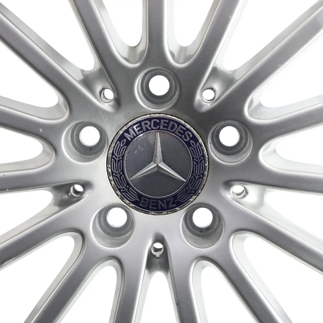 Cerchio Mercedes W205 Cerchio in lega 15 razze 16" 6,5J ET:38 per con numero di parte A2054012502 Cerchio Mercedes W205 Cerchio in lega 15 razze 16" 6,5J ET:38 - SKU A2054012502-1 - Numero di parte A2054012502