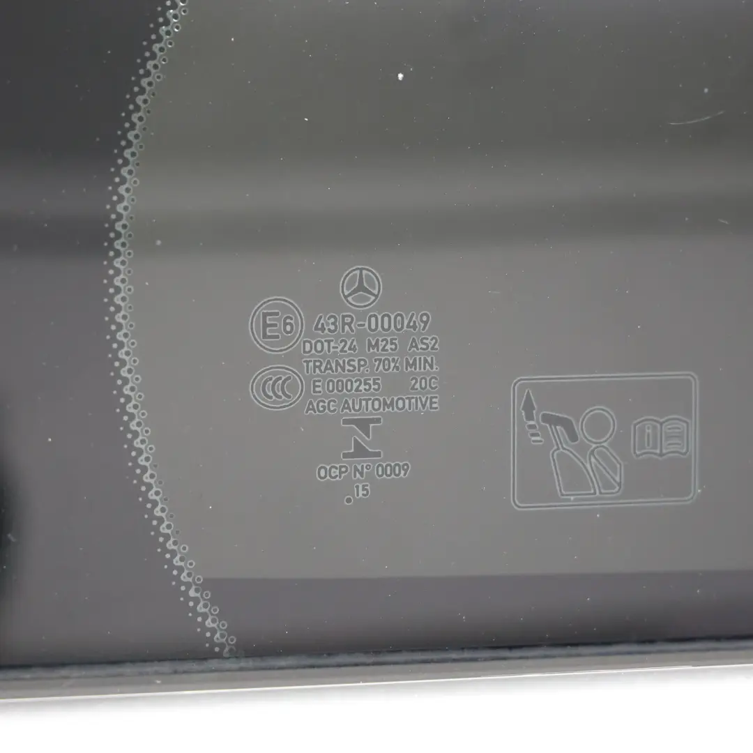 Tür Hinten Rechts Cavansite Blau Metallic - 890 für Mercedes W205 mit Teilenummer A2057300205 Mercedes W205 Tür Hinten Rechts Cavansite Blau Metallic - 890 - SKU A2057300205-CVB1 - Teilenummer A2057300205