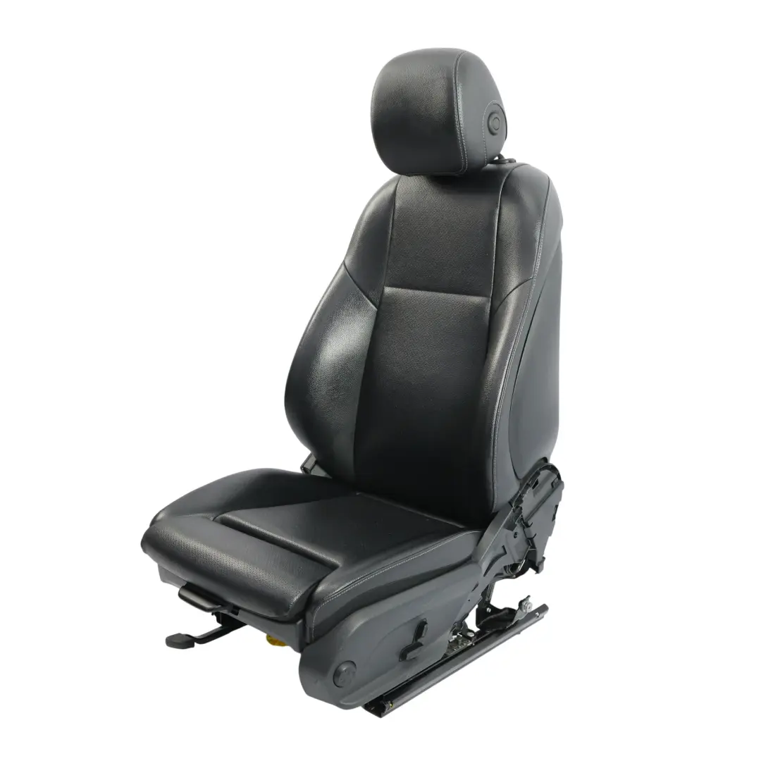 Asiento Delantero Izquierdo Calefactable Imitación Cuero Negro para Mercedes W205 con número de pieza A2059100747 Mercedes W205 Asiento Delantero Izquierdo Calefactable Imitación Cuero Negro - SKU A2059100747-5 - Número de pieza A2059100747