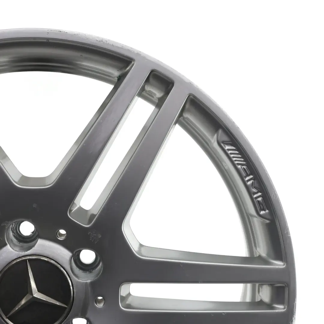 W207 A207 Cerchio in lega 18" 8J ET:45 a 6 doppie razze per Mercedes con numero di parte A2074011302 Mercedes W207 A207 Cerchio in lega 18" 8J ET:45 a 6 doppie razze - SKU A2074011302-1 - Numero di parte A2074011302