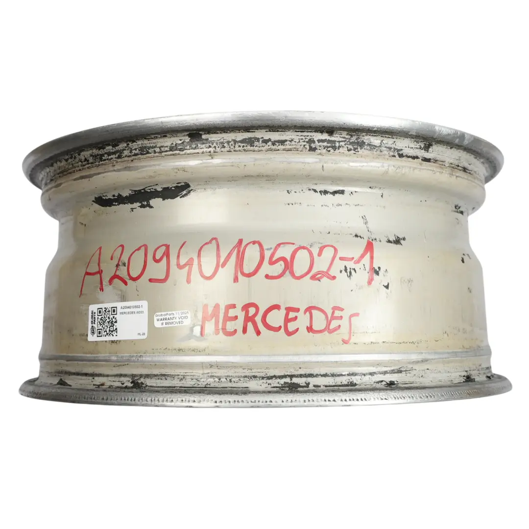 Silberne Leichtmetall felge vorne 17" ET:36 7,5J für Mercedes W203 W209 mit Teilenummer A2094010502 Mercedes W203 W209 Silberne Leichtmetall felge vorne 17" ET:36 7,5J - SKU A2094010502-1 - Teilenummer A2094010502