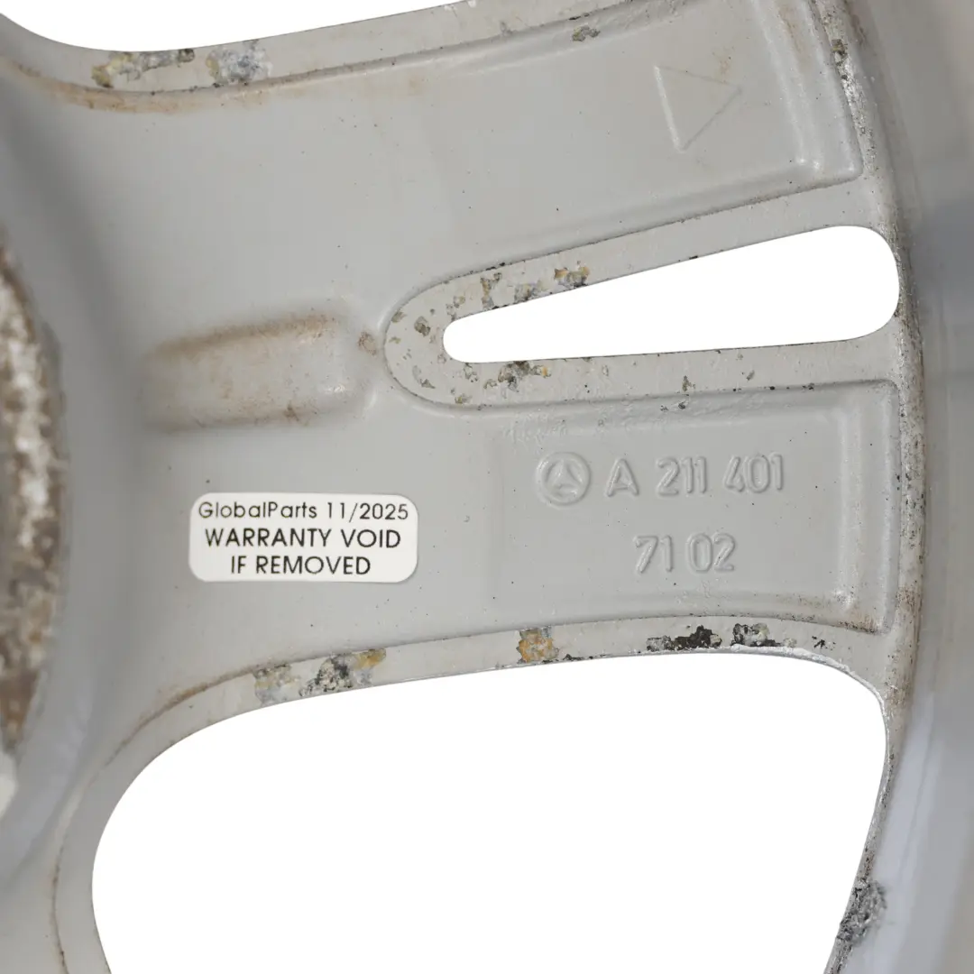 Llanta aleación plata 16" 5 radios dobles ET:42 7,5J para Mercedes W211 con número de pieza A2114017102 Mercedes W211 Llanta aleación plata 16" 5 radios dobles ET:42 7,5J - SKU A2114017102-1 - Número de pieza A2114017102