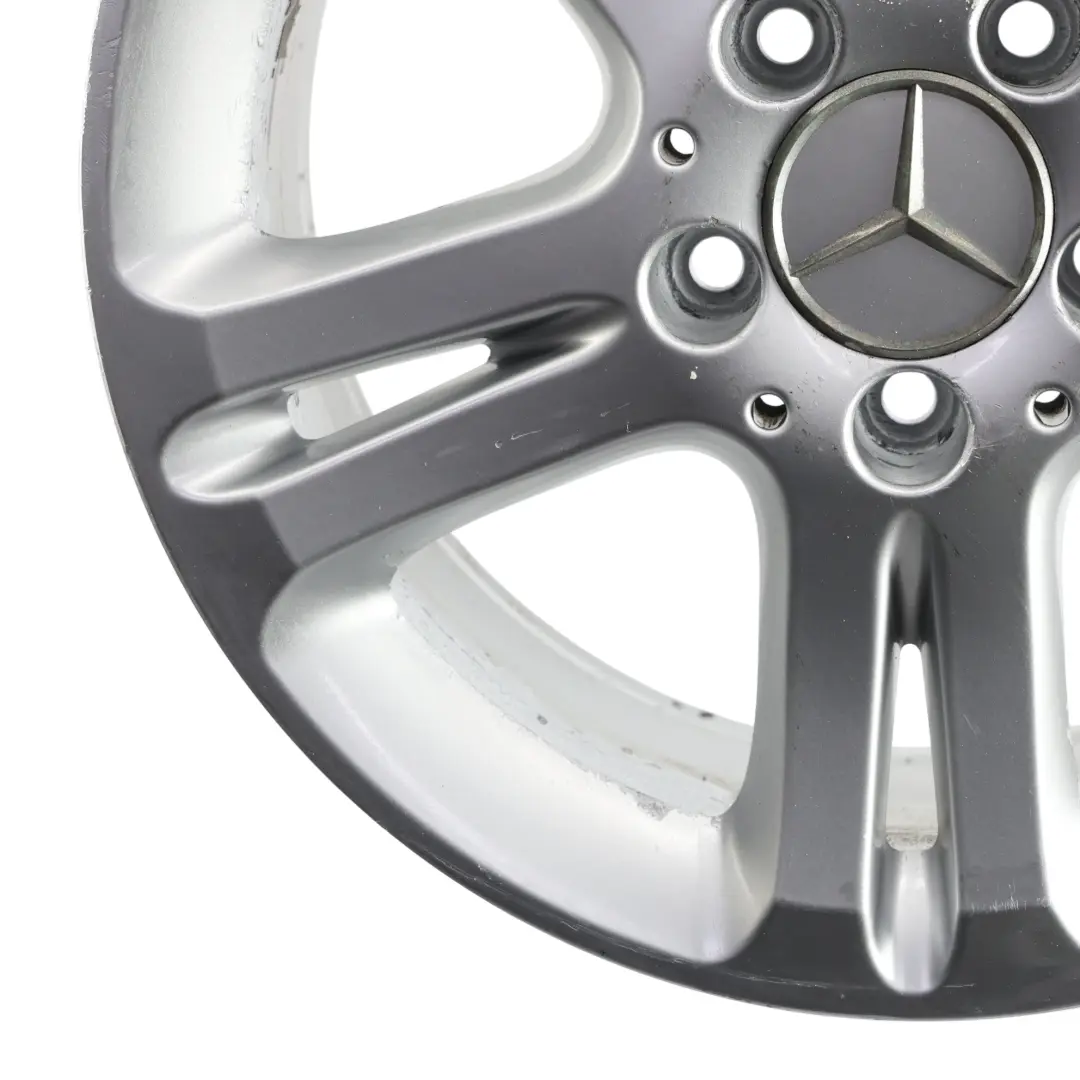 Argento Cerchio in Lega 16" 5 Doppie Razze ET:42 7,5J per Mercedes W211 con numero di parte A2114017102 Mercedes W211 Argento Cerchio in Lega 16" 5 Doppie Razze ET:42 7,5J - SKU A2114017102-1 - Numero di parte A2114017102