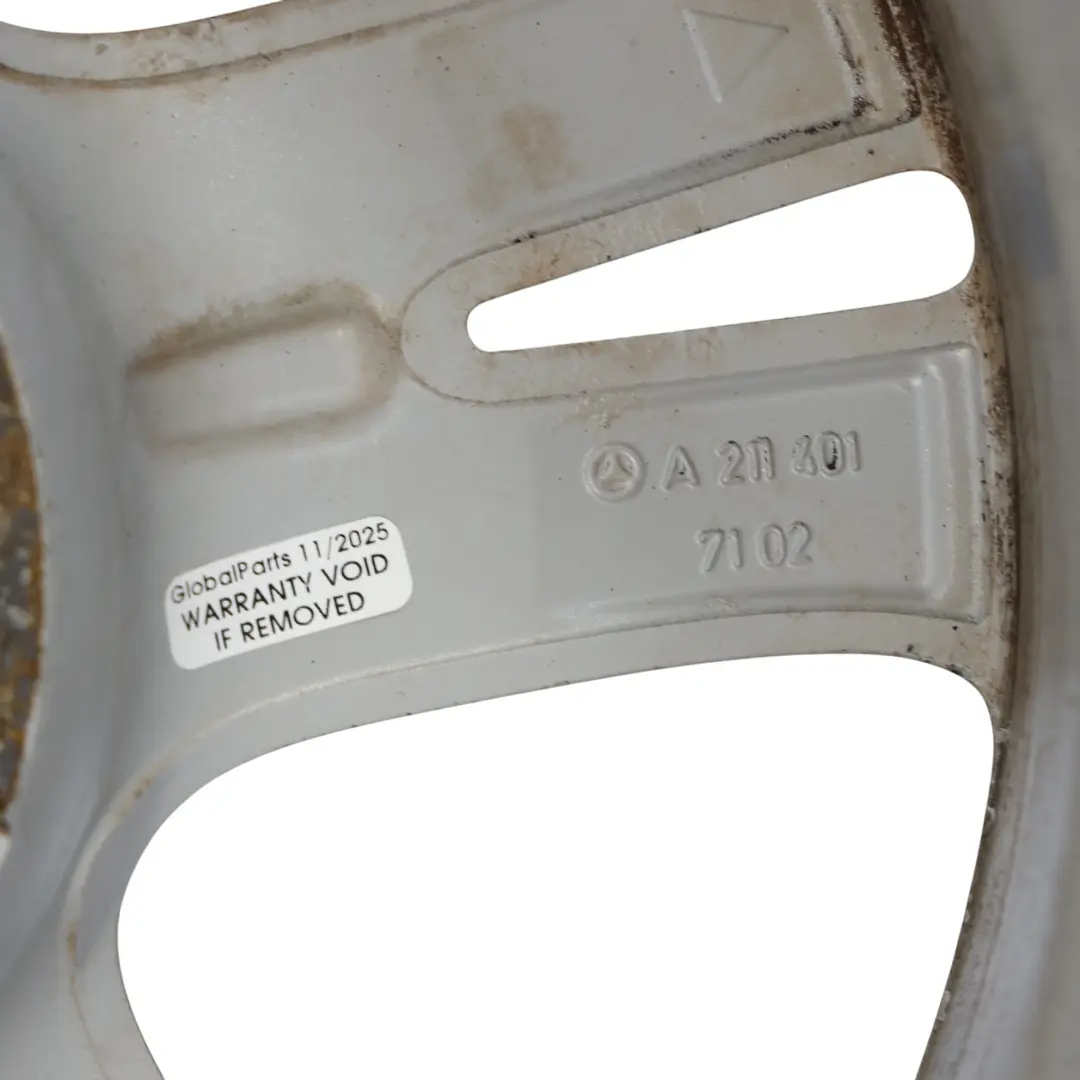 Felga Aluminiowa Srebrna 16" ET:42 7,5J do Mercedes W211 o numerze A2114017102 Mercedes W211 Felga Aluminiowa Srebrna 16" ET:42 7,5J - SKU A2114017102-2 - Numer Części A2114017102