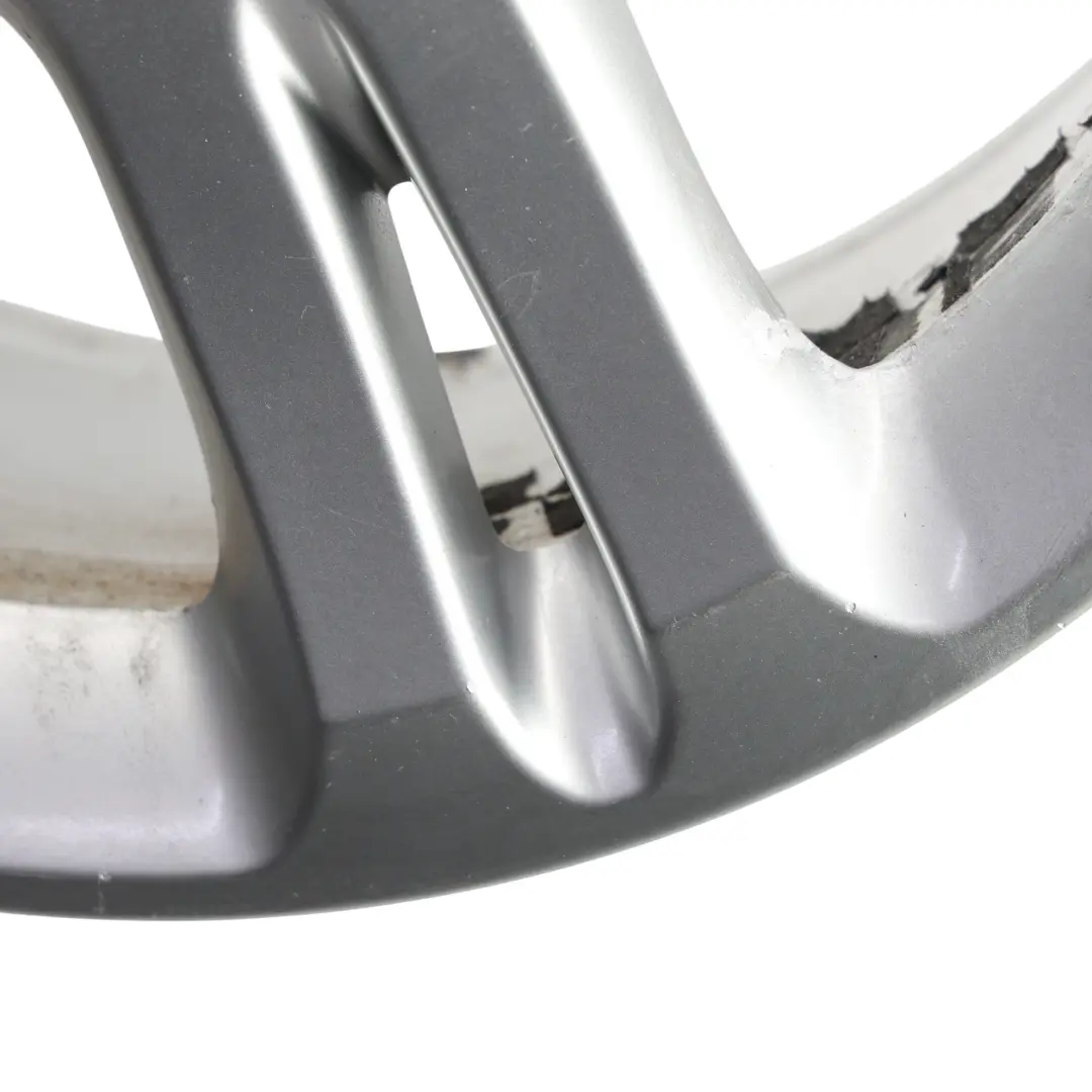 Silber Felge 16" 5 Doppel Speiche ET:42 7,5J für Mercedes W211 mit Teilenummer A2114017102 Mercedes W211 Silber Felge 16" 5 Doppel Speiche ET:42 7,5J - SKU A2114017102-2 - Teilenummer A2114017102