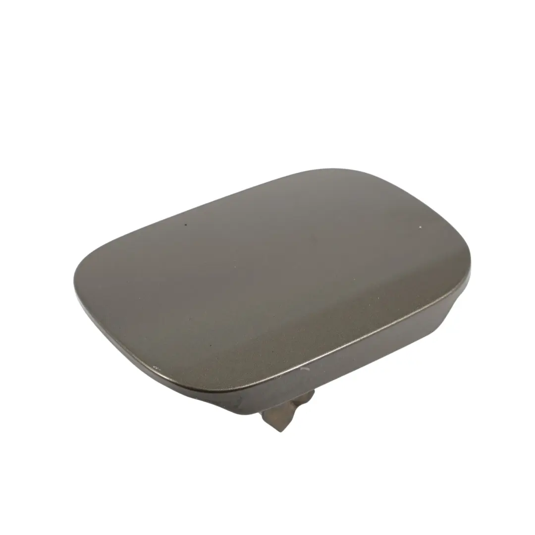 Tapa Del Depósito De Combustible Gris Indio Metalizado - 963 para Mercedes W211 con número de pieza A2117500206 Mercedes W211 Tapa Del Depósito De Combustible Gris Indio Metalizado - 963 - SKU A2117500206-ING - Número de pieza A2117500206