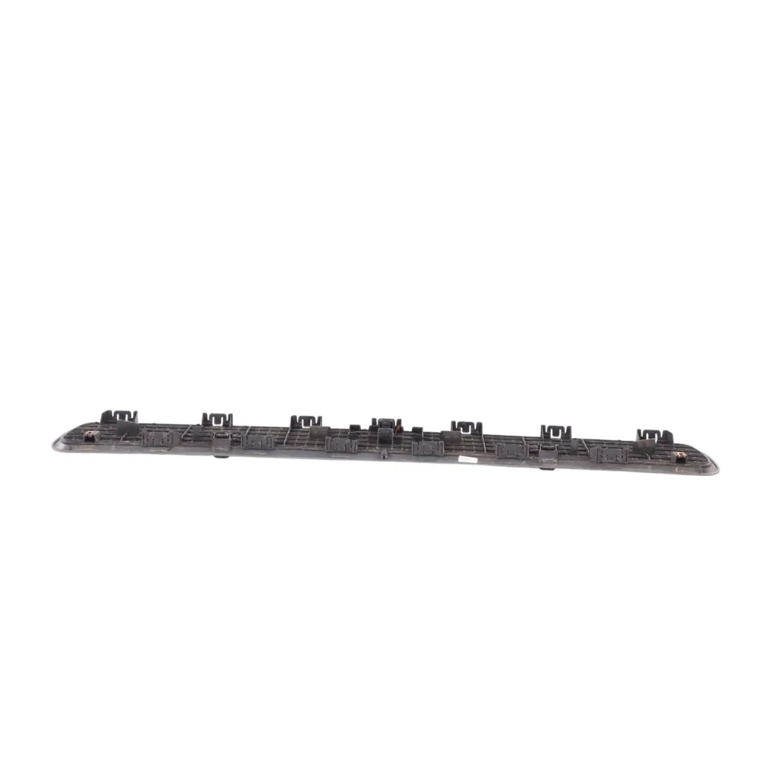 W219 Pannello cofano motore Griglia Argento brillante per Mercedes W211 con numero di parte A2118800005 Mercedes W211 W219 Pannello cofano motore Griglia Argento brillante - SKU A2118800005-ING - Numero di parte A2118800005