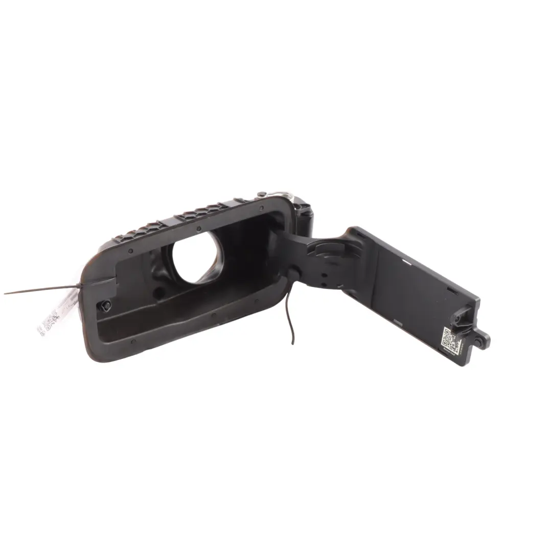 Klapka Wlewu Paliwa A2126300067 do MERCEDES W212 o numerze A2126300367 MERCEDES W212 Klapka Wlewu Paliwa A2126300067 - SKU A2126300367 - Numer Części A2126300367