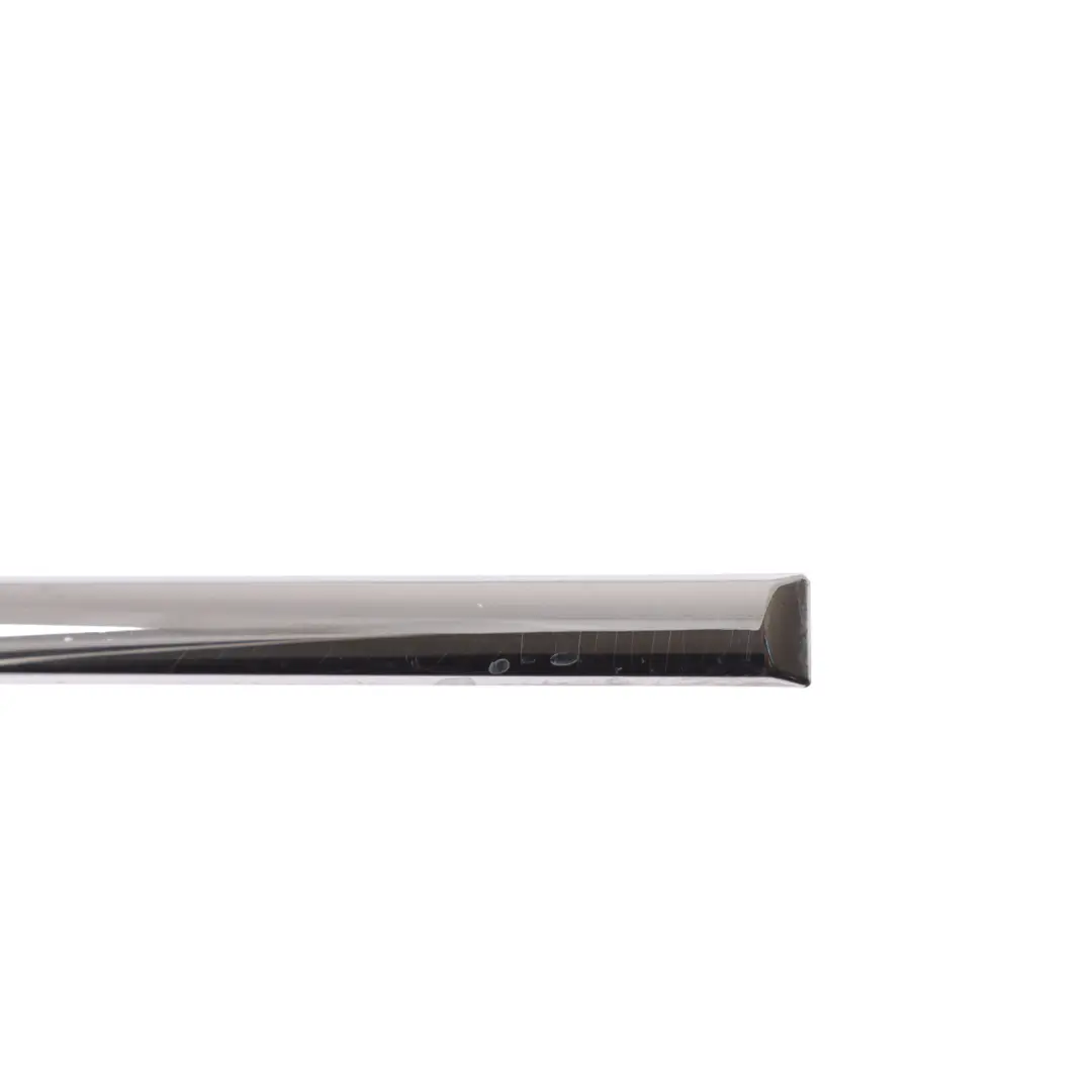 Mercedes W212 Moulure Garniture Porte Arrière Gauche - SKU A2126902962 - Numéro de pièce A2126902962