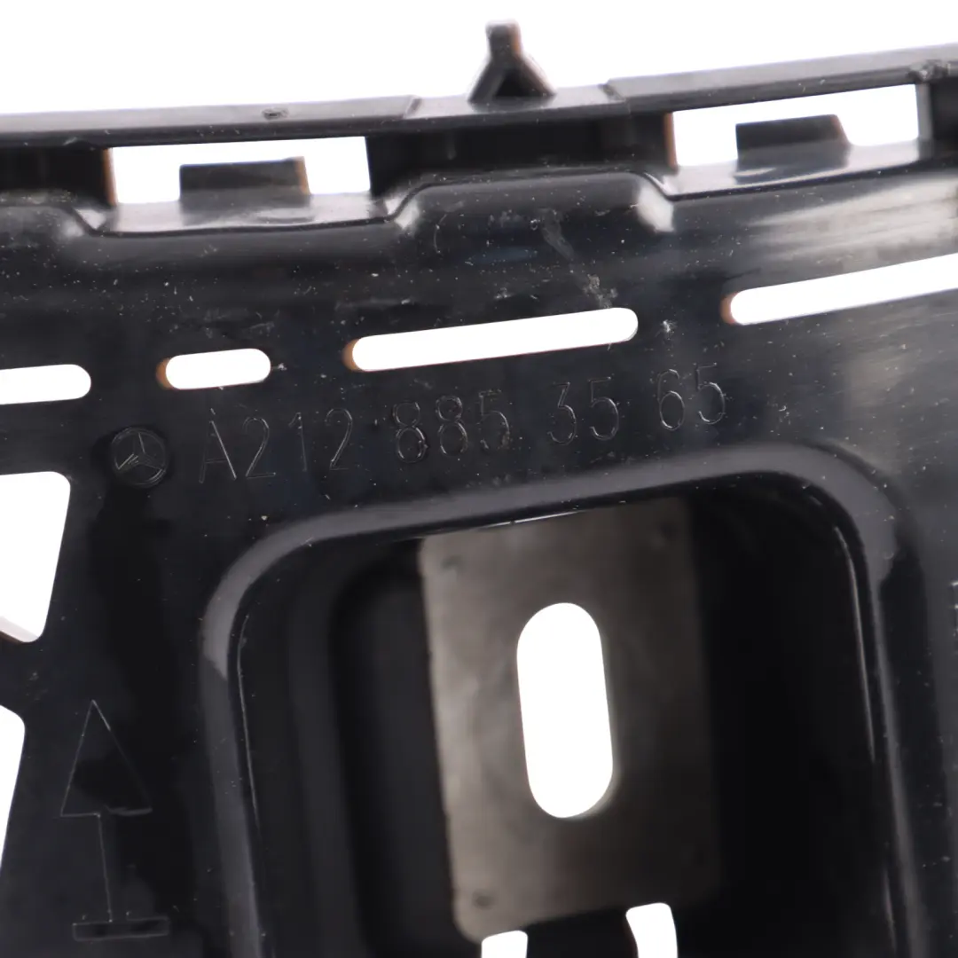 Mercedes S212 Supporto Staffa Paraurti Posteriore Sinistro - SKU A2128853565 - Numero di parte A2128853565