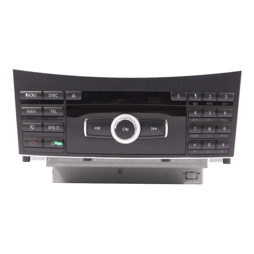 Autoradio Comand Avec Lecteur CD/DVD pour Mercedes W212 à propos du numéro de pièce A2129006905 Mercedes W212 Autoradio Comand Avec Lecteur CD/DVD - SKU A2129006905-1 - Numéro de pièce A2129006905