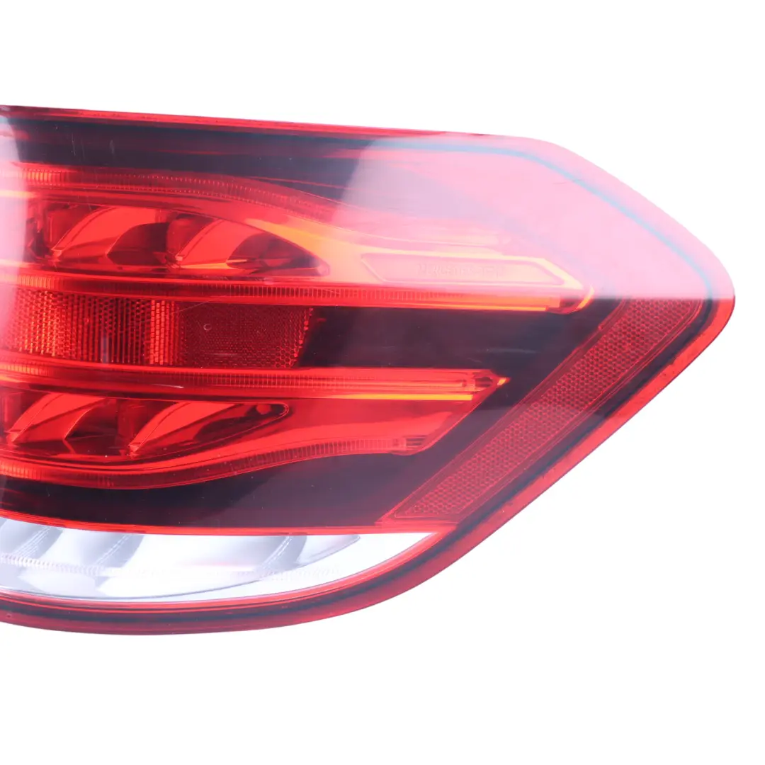 Mercedes S212 Trunk Lid Boot Light Lamp Outer Rear Right O/S - SKU A2129061803 - Part number A2129061803