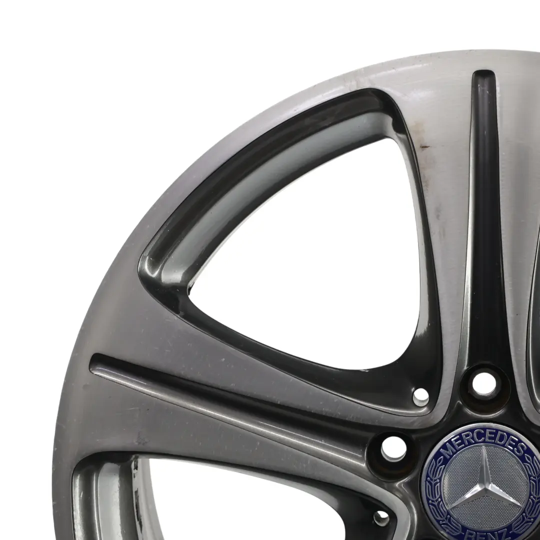 Llanta de aleación Mercedes W213 18" 8J ET:43 5 radios para con número de pieza A2134011400 Llanta de aleación Mercedes W213 18" 8J ET:43 5 radios - SKU A2134011400-1 - Número de pieza A2134011400