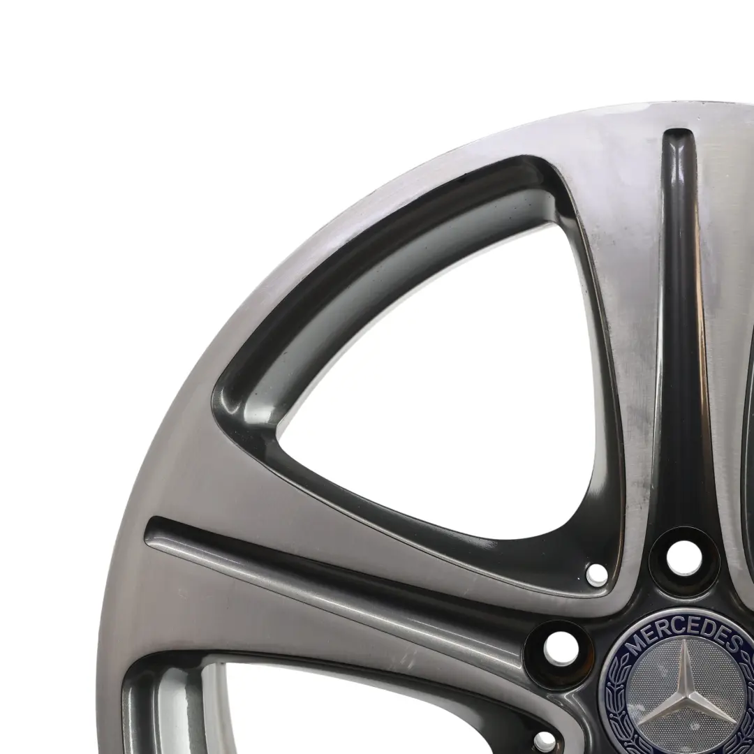 Llanta de aleación Mercedes W213 18" 8J ET:43 5 radios para con número de pieza A2134011400 Llanta de aleación Mercedes W213 18" 8J ET:43 5 radios - SKU A2134011400-2 - Número de pieza A2134011400