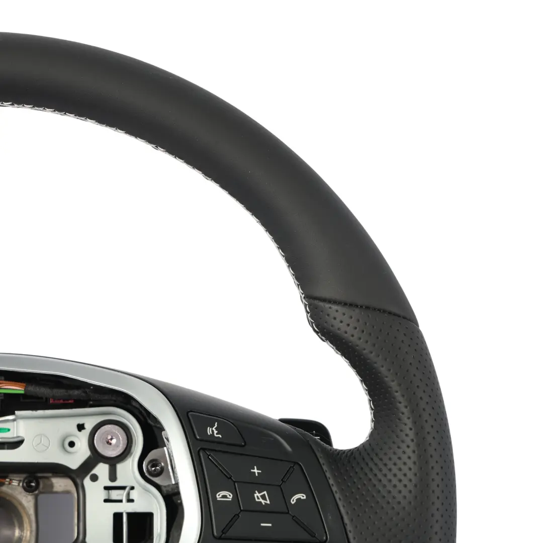 Mercedes W117 W176 W204 NEU Leder Schwarz Sport Lenkrad Schaltwippen Weiße Fäden - SKU A2184602018-1 - Teilenummer A2184602018