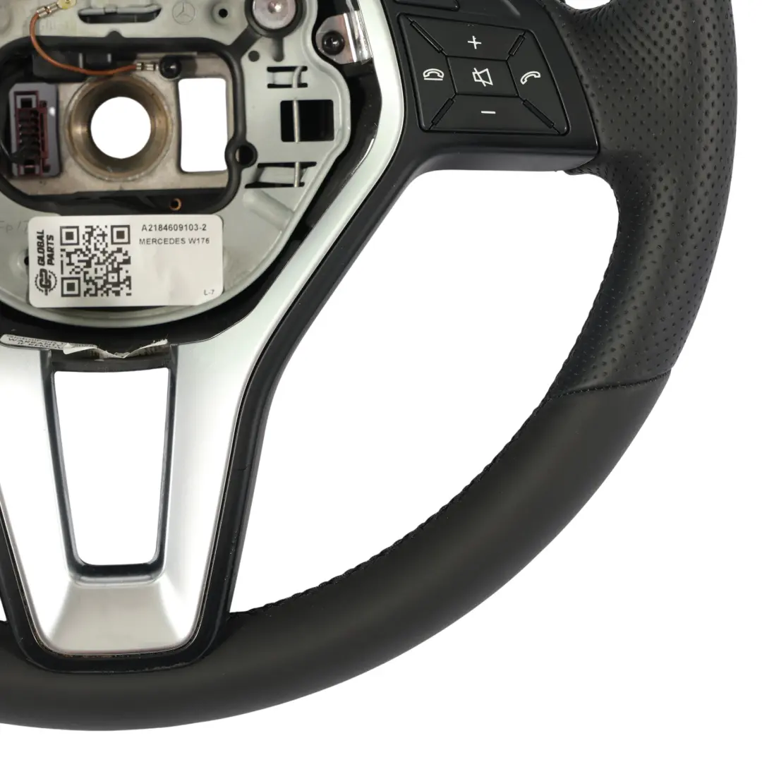 Volante Mercedes W176 W246 NUEVO Cuero Negro Hilos Negro Paddle Shift - SKU A2184609103-2 - Número de pieza A2184609103