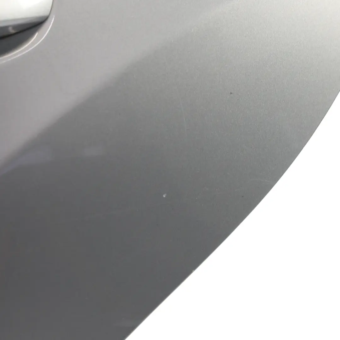 Tür Hinten Links Palladiumsilber Metallic - 792 für Mercedes CLS C218 X218 mit Teilenummer A2187301105 Mercedes CLS C218 X218 Tür Hinten Links Palladiumsilber Metallic - 792 - SKU A2187301105-PAL - Teilenummer A2187301105