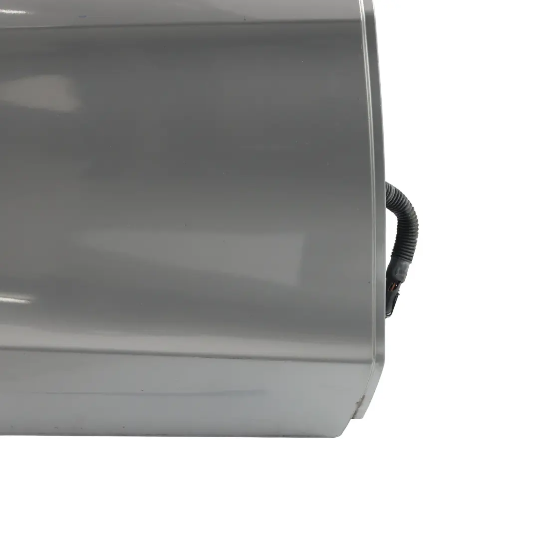 Puerta Trasera Derecha Plata Palladium Silver - 792 para Mercedes CLS C218 X218 con número de pieza A2187301205 Mercedes CLS C218 X218 Puerta Trasera Derecha Plata Palladium Silver - 792 - SKU A2187301205-PAL - Número de pieza A2187301205