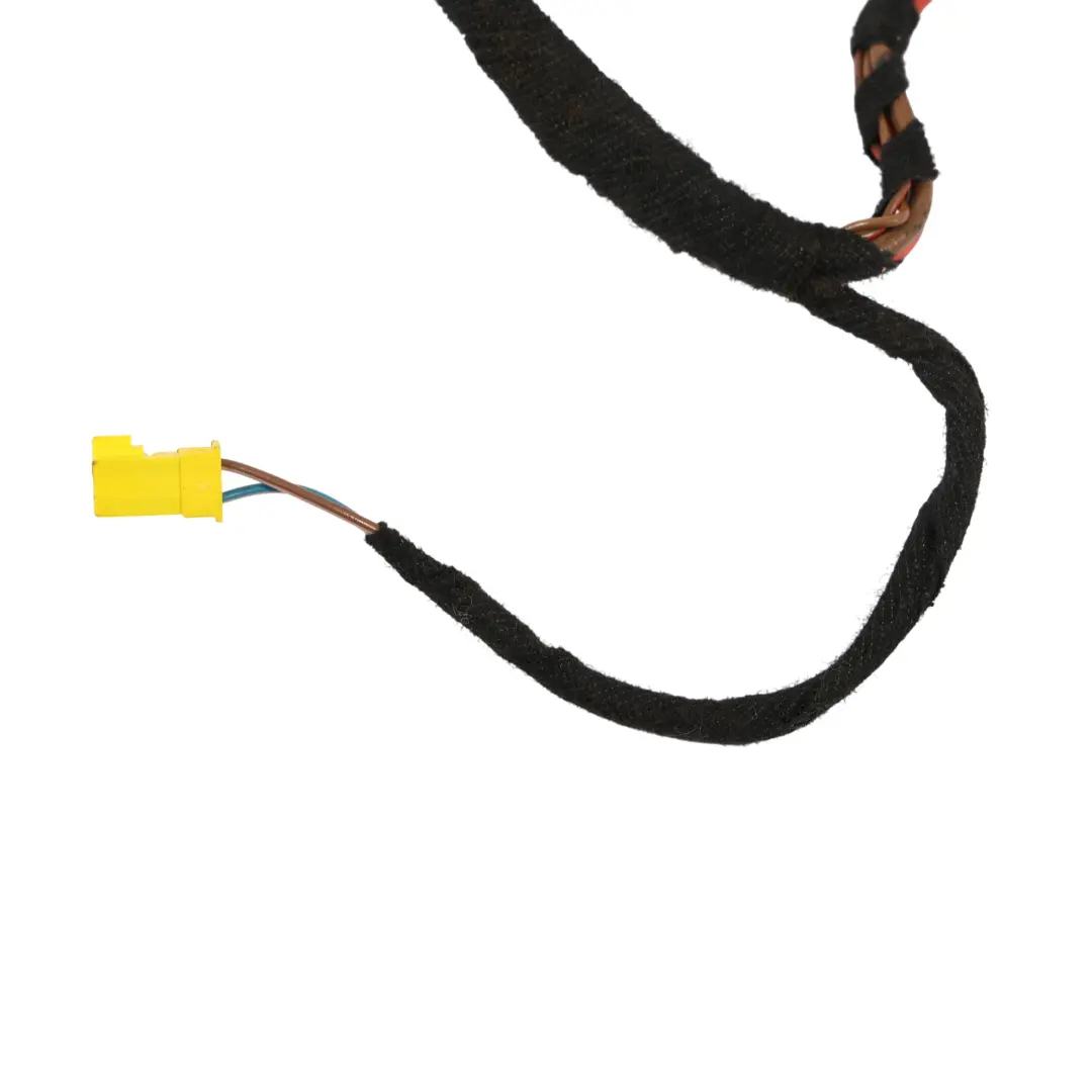 Porta Cablaggio Posteriore Destro per Mercedes W221 con numero di parte A2215408908 Mercedes W221 Porta Cablaggio Posteriore Destro - SKU A2215408908 - Numero di parte A2215408908