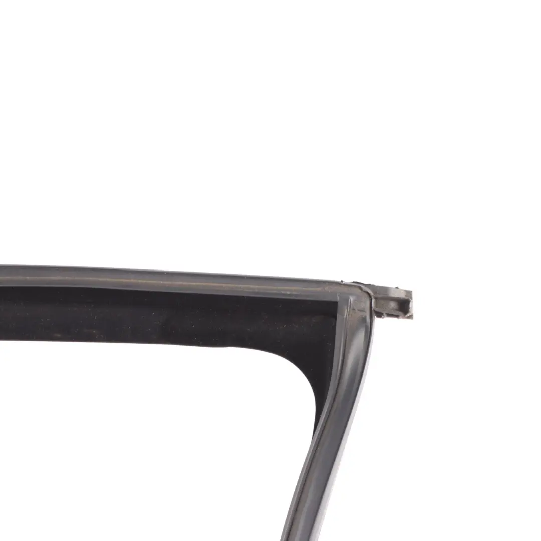 Front Window Guide Frame Gasket Seal Right O/S to Mercedes W221 with Part number A2217350225 Mercedes W221 Front Window Guide Frame Gasket Seal Right O/S - SKU A2217350225 - Part number A2217350225