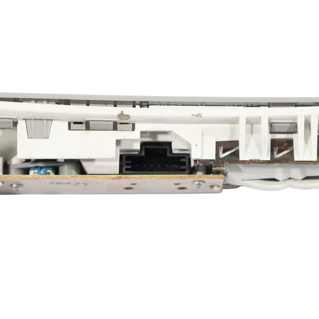 Panneau Commande Éclairage Intérieur Toit Arrière Droit pour Mercedes W221 à propos du numéro de pièce A2218201201 Mercedes W221 Panneau Commande Éclairage Intérieur Toit Arrière Droit - SKU A2218201201 - Numéro de pièce A2218201201