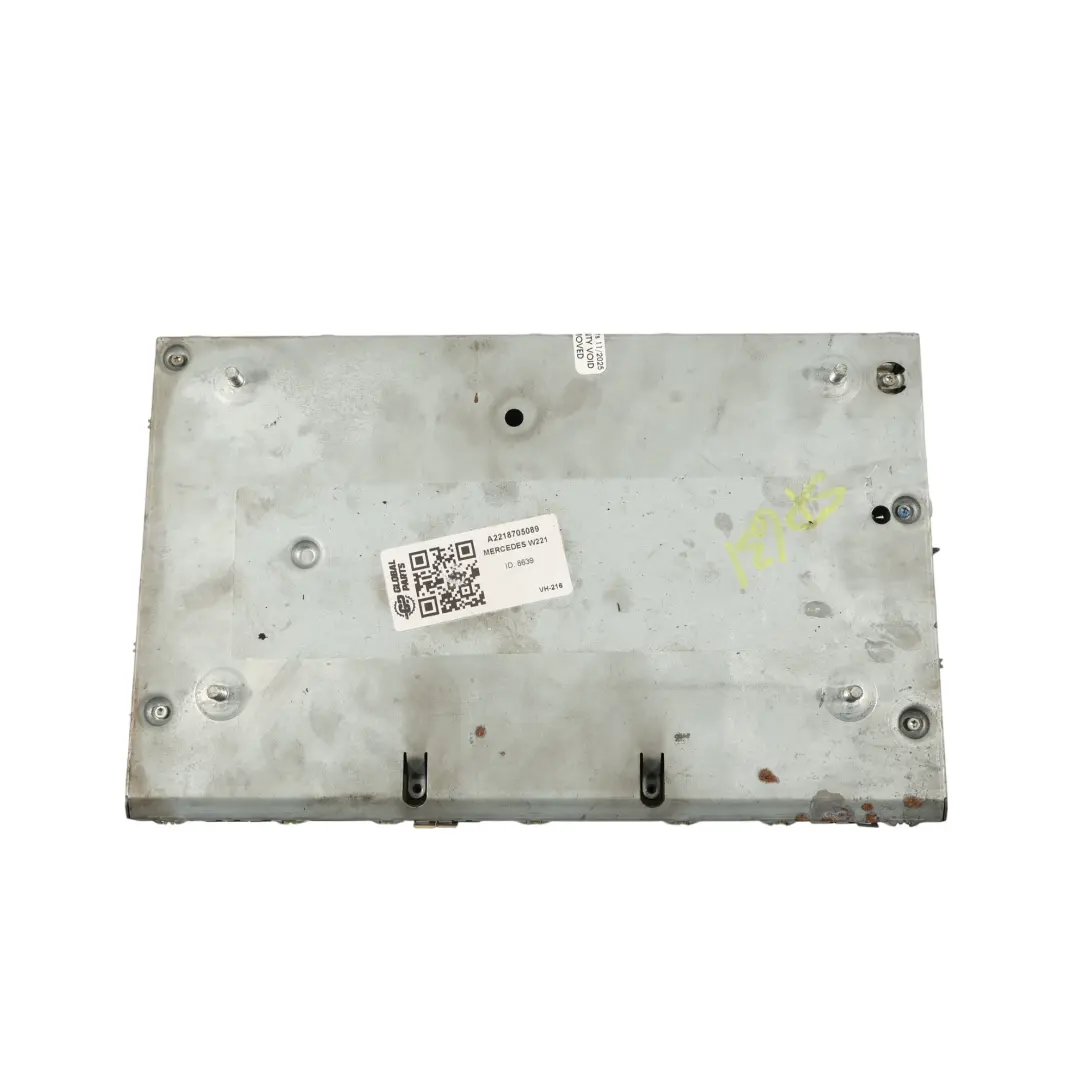 Mercedes W221 Unidad Control Sonido Harman Becker Amplificador Audio - SKU A2218705089 - Número de pieza A2218705089
