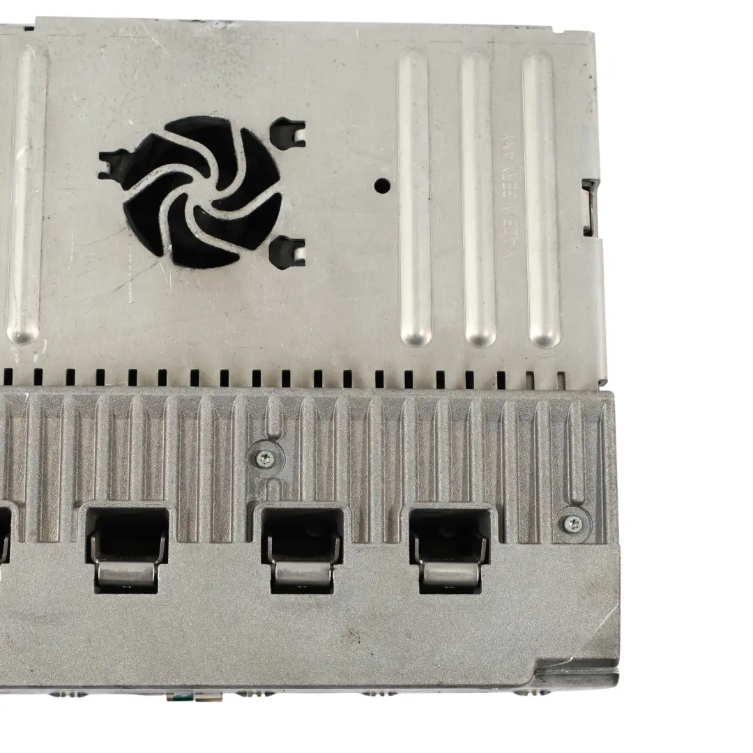 Unidad Control Sonido Harman Becker Amplificador Audio para Mercedes W221 con número de pieza A2218705089 Mercedes W221 Unidad Control Sonido Harman Becker Amplificador Audio - SKU A2218705089 - Número de pieza A2218705089