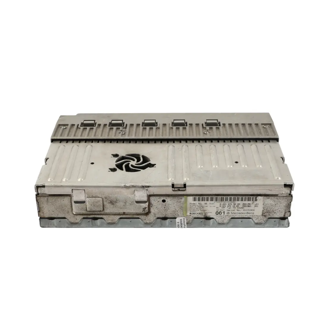 Unité De Contrôle Audio Harman Becker pour Mercedes W221 à propos du numéro de pièce A2218705089 Mercedes W221 Unité De Contrôle Audio Harman Becker - SKU A2218705089 - Numéro de pièce A2218705089