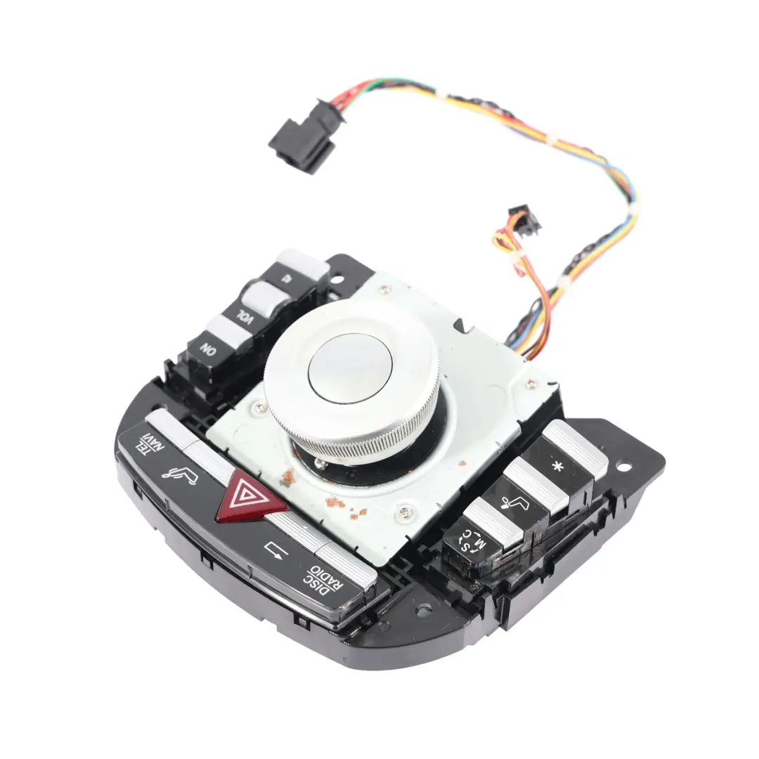 W216 W221 Panel Sterowania Konsoli Multimedialnej do Mercedes o numerze A2218706251 Mercedes W216 W221 Panel Sterowania Konsoli Multimedialnej - SKU A2218706251 - Numer Części A2218706251