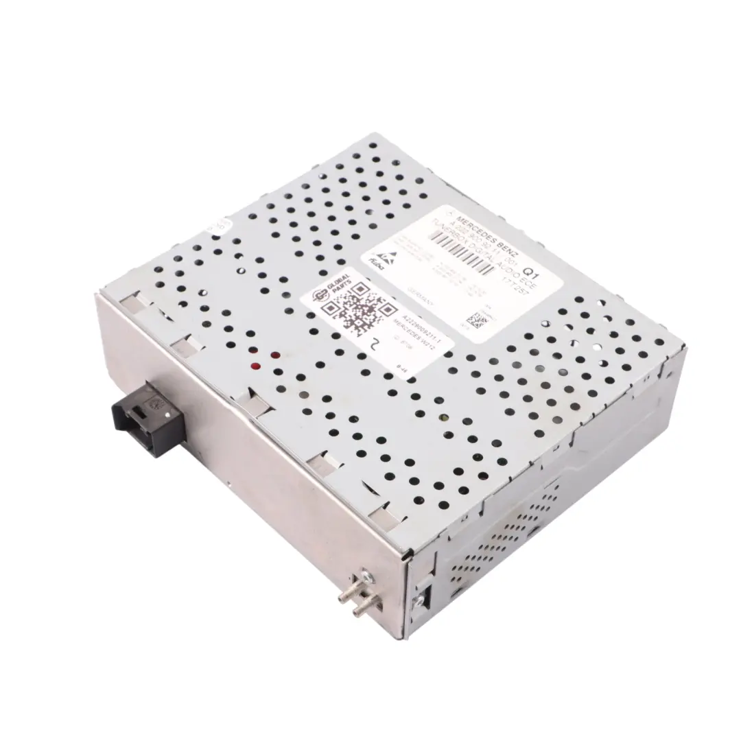Mercedes W207 Sintonizador Radio Digital Satélite Unidad Control - SKU A2229009211-1 - Número de pieza A2229009211