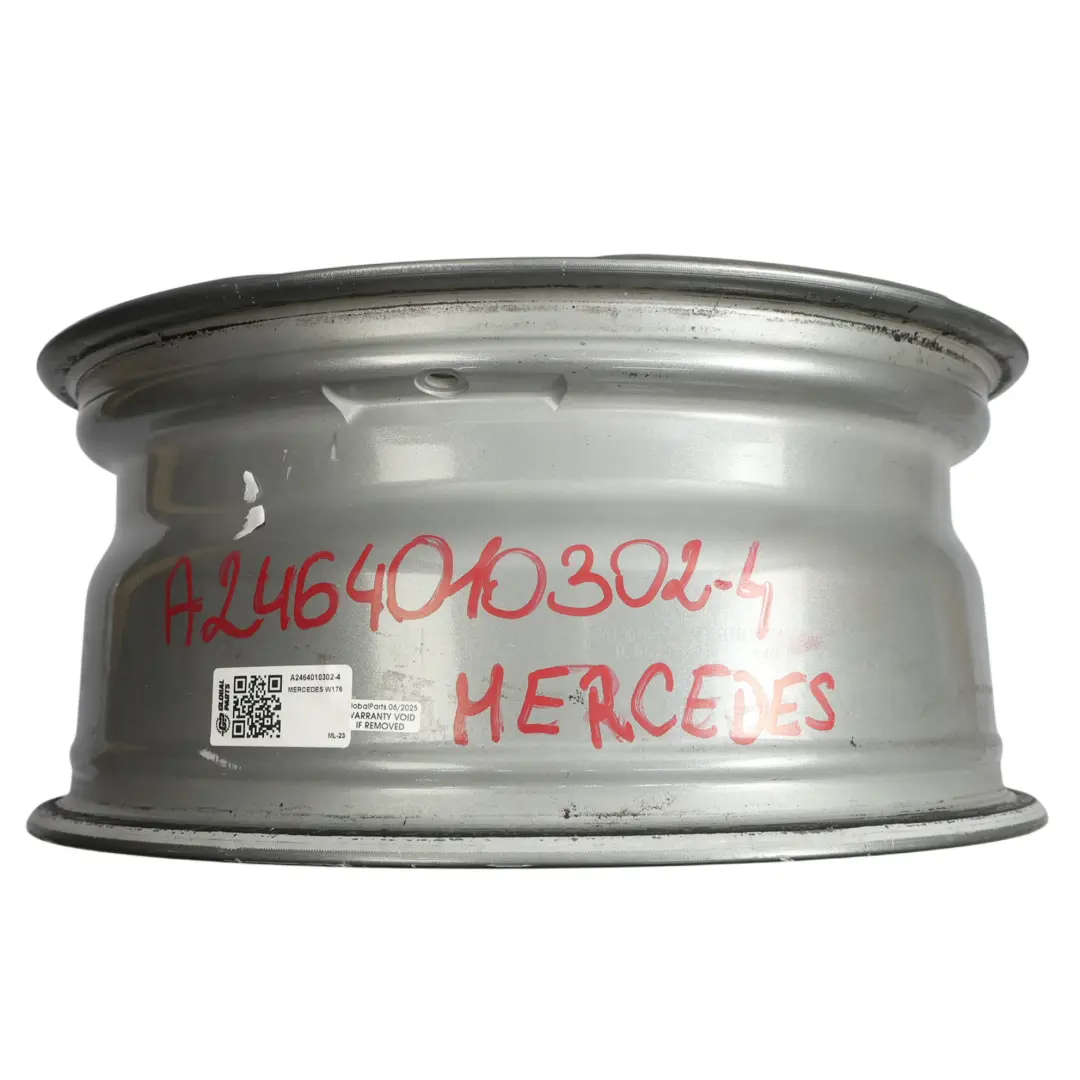 Felge 17" 5 Doppel Speichen ET:52.5 7.5J für Mercedes W176 mit Teilenummer A2464010302 Mercedes W176 Felge 17" 5 Doppel Speichen ET:52.5 7.5J - SKU A2464010302-4 - Teilenummer A2464010302
