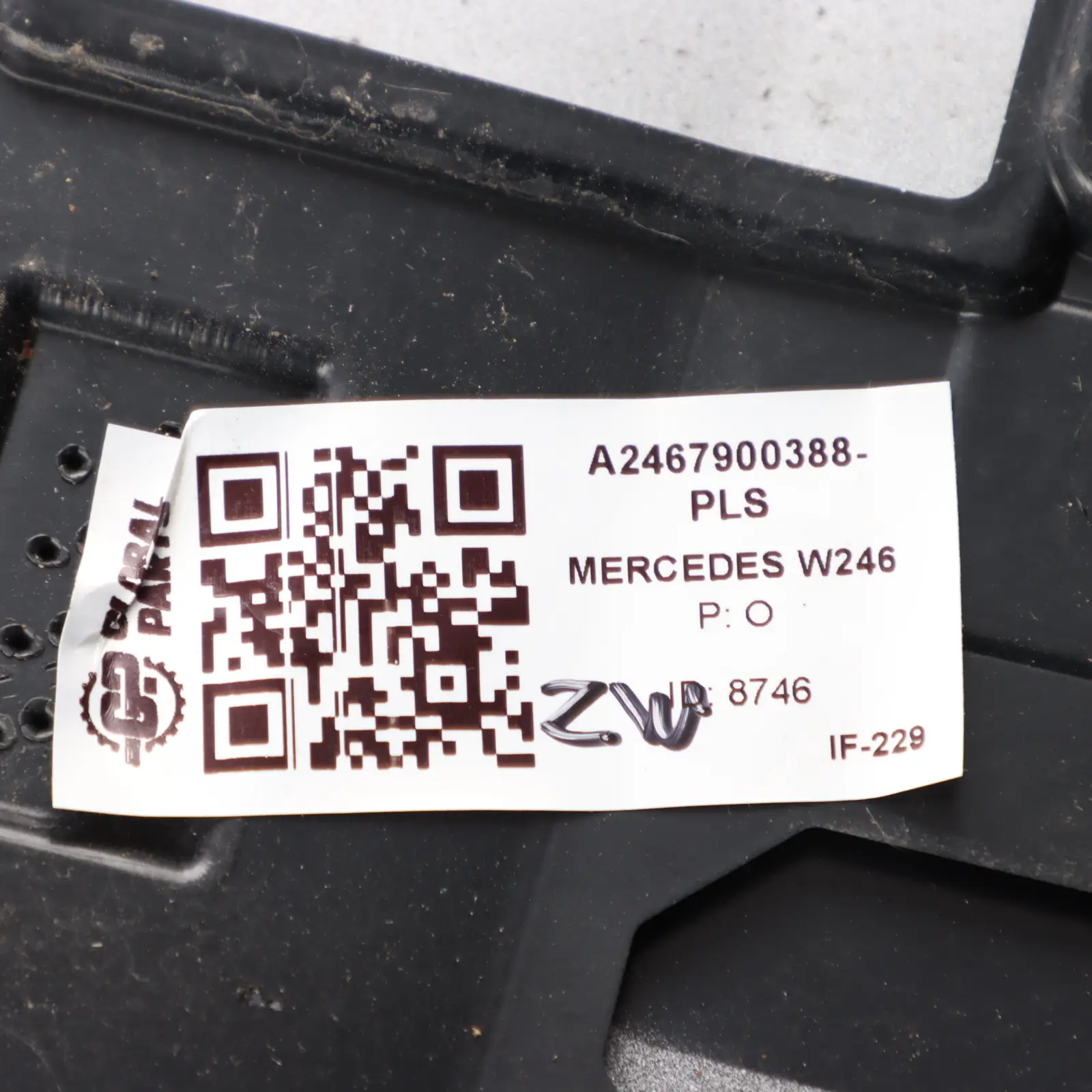 Mercedes W246 Couvercle coffre panneau hayon aileron argent polaire 761