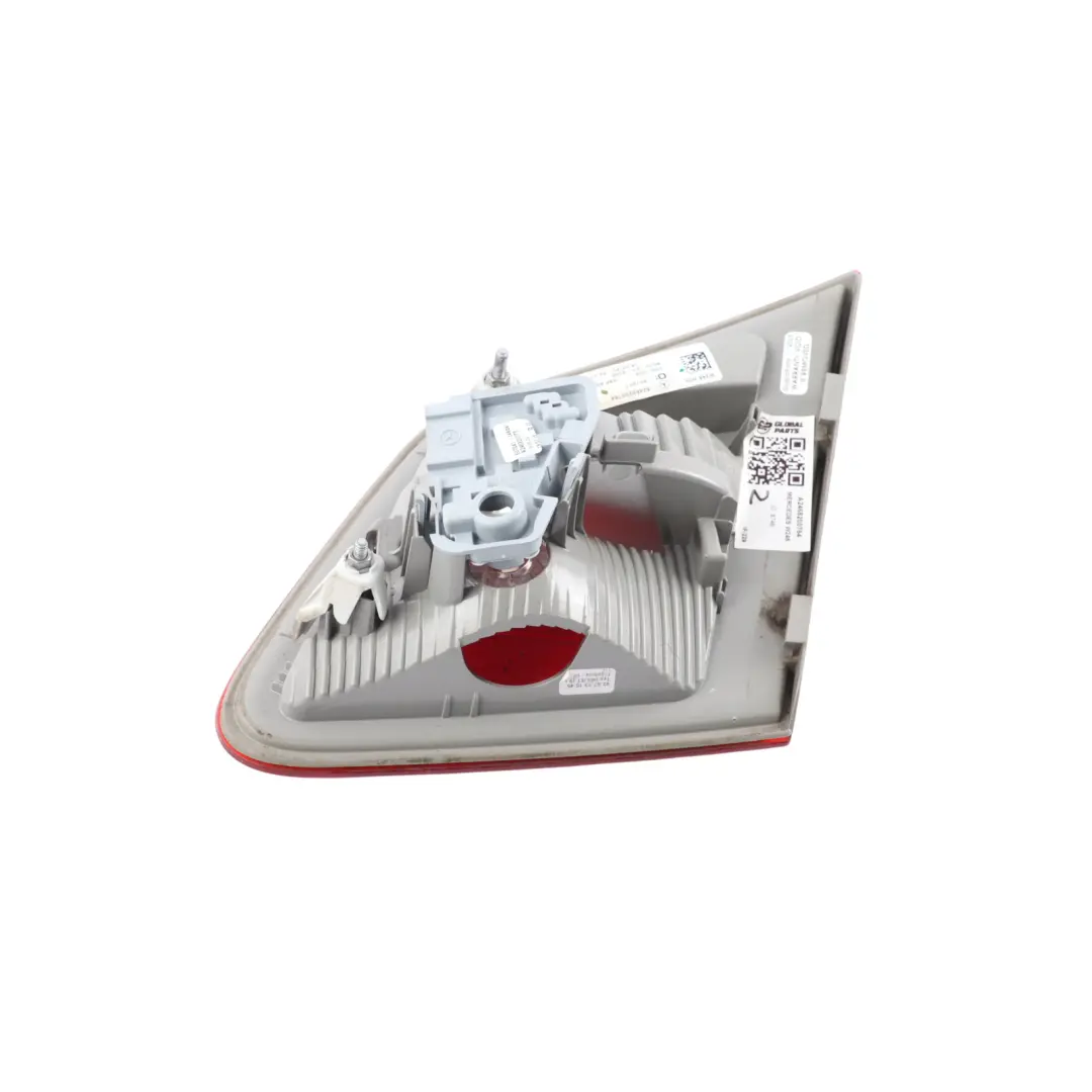 Mercedes W246 Lampa Tylna Lewa W Klapę - SKU A2468200764 - Numer Części A2468200764