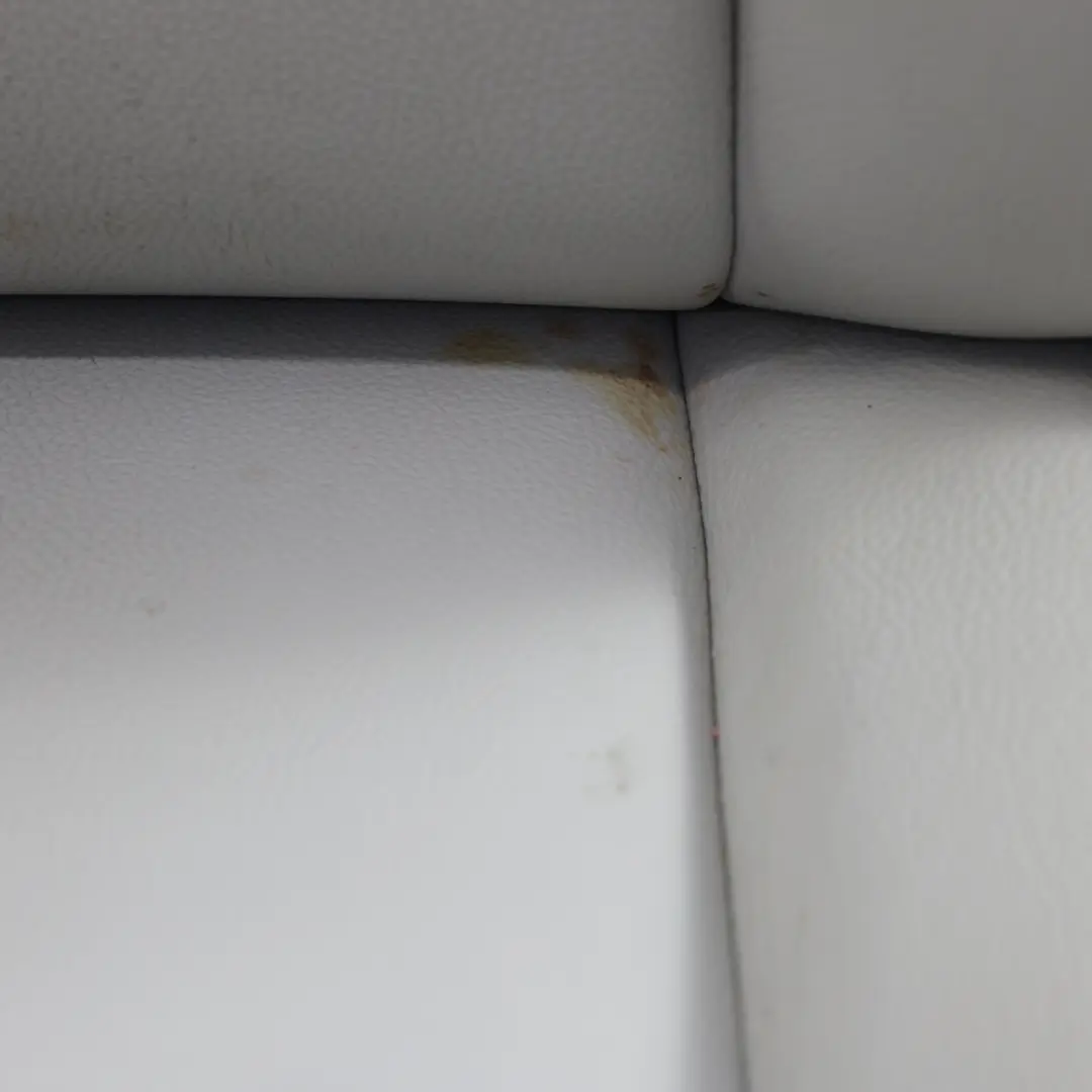 Sitz Vorne Innen Beheizt Kunstleder Grau Links für Mercedes W176 mit Teilenummer A2469105702 Mercedes W176 Sitz Vorne Innen Beheizt Kunstleder Grau Links - SKU A2469105702-6 - Teilenummer A2469105702