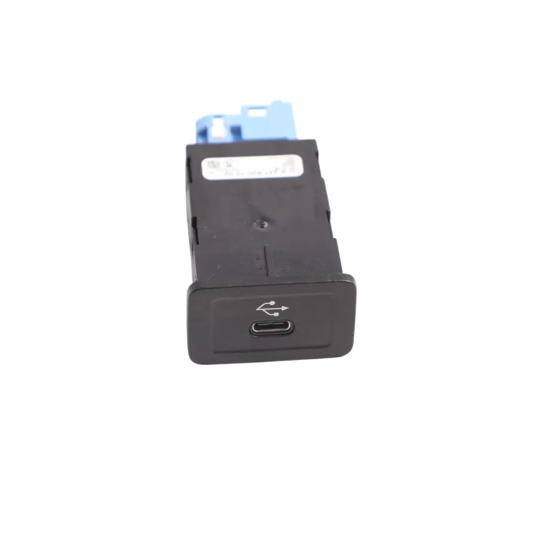 Single USB C Charging Port Socket Connection Unit to Mercedes W177 with Part number A2478207302 Mercedes W177 Single USB C Charging Port Socket Connection Unit - SKU A2478207302 - Part number A2478207302