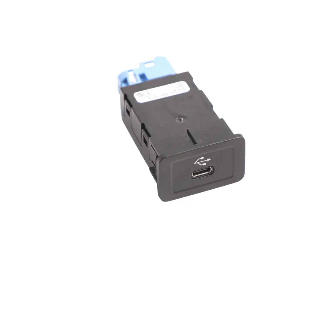 Single USB C Charging Port Socket Connection Unit to Mercedes W177 with Part number A2478207302 Mercedes W177 Single USB C Charging Port Socket Connection Unit - SKU A2478207302 - Part number A2478207302