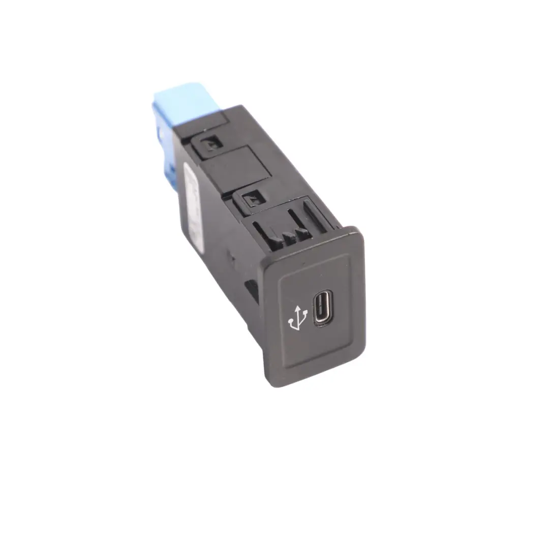 Single USB C Charging Port Socket Connection Unit to Mercedes W177 with Part number A2478207302 Mercedes W177 Single USB C Charging Port Socket Connection Unit - SKU A2478207302 - Part number A2478207302