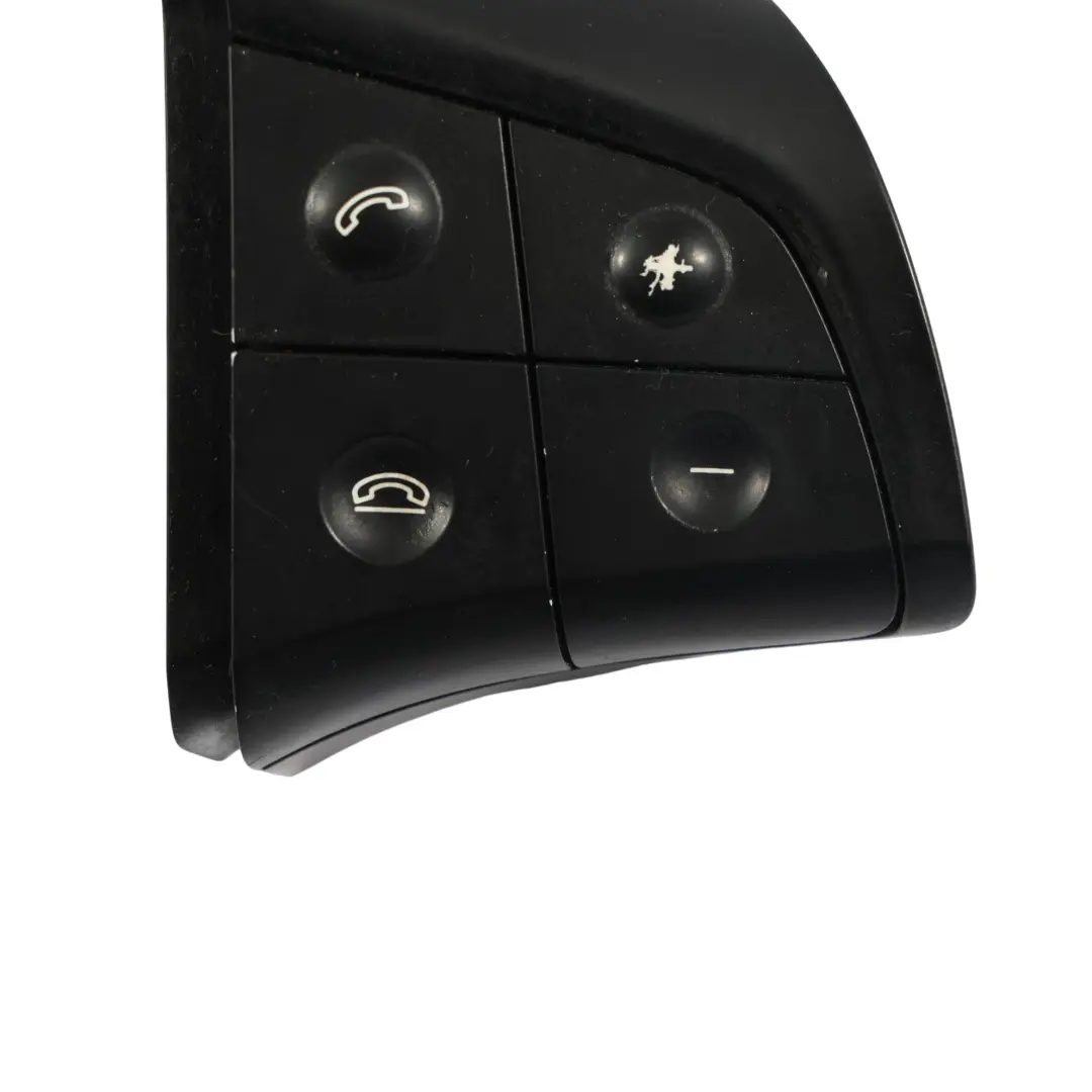 Bouton De Volant Droit Multifonction pour Mercedes W251 à propos du numéro de pièce A2518210151 Mercedes W251 Bouton De Volant Droit Multifonction - SKU A2518210151-2 - Numéro de pièce A2518210151