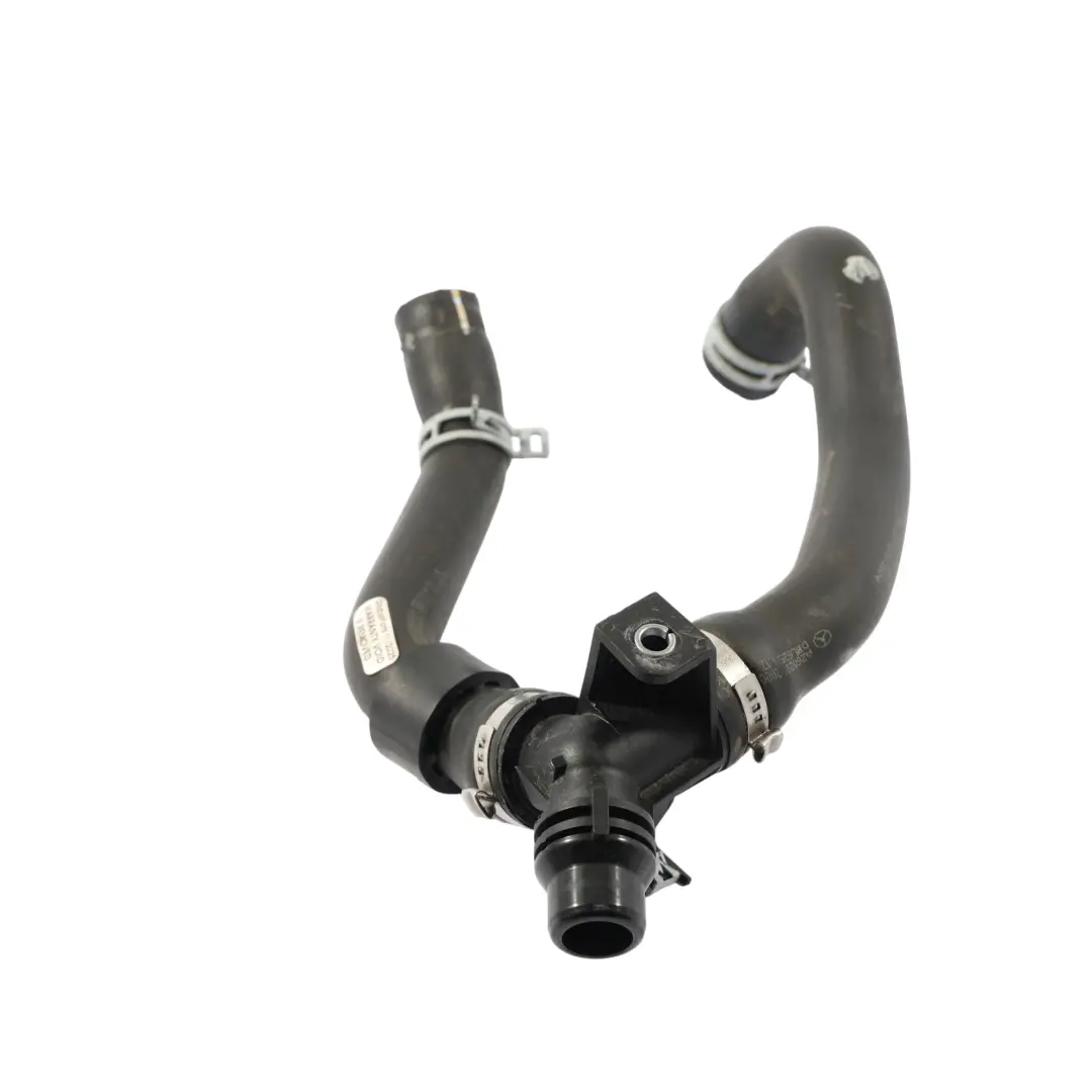 M260 Benzina Motore Tubo Di Raffreddamento Linea Tubo per Mercedes W177 con numero di parte A2602002000 Mercedes W177 M260 Benzina Motore Tubo Di Raffreddamento Linea Tubo - SKU A2602002000 - Numero di parte A2602002000