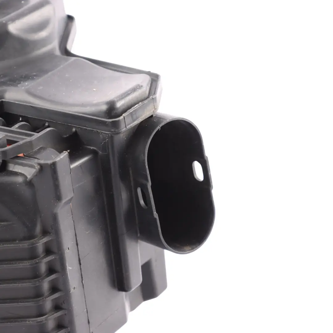 C453 Air Filter Box Housing Cover to Smart ForTwo with Part number A2810900701 Smart ForTwo C453 Air Filter Box Housing Cover - SKU A2810900701 - Part number A2810900701